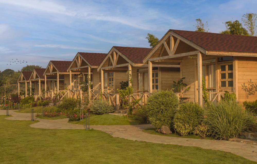 Waterscape Retreat Girnare Экстерьер фото